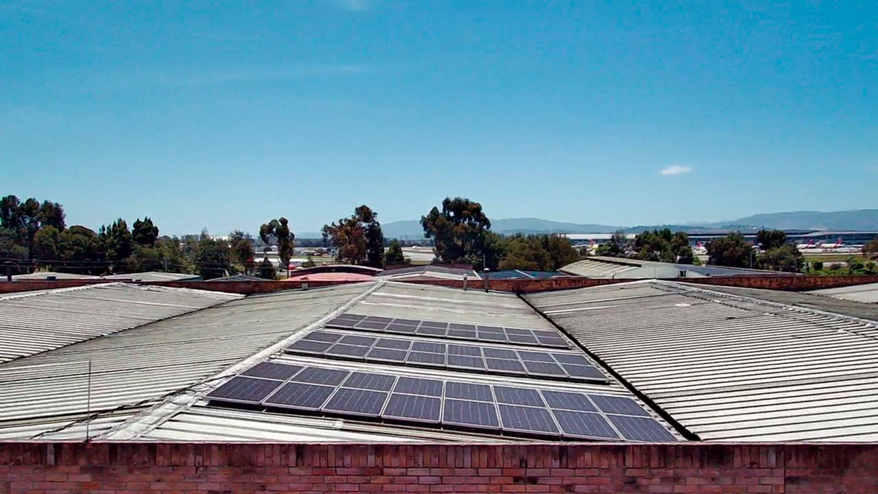 FyR ingenieros Ltda. Proyecto: Sistema de generación solar
